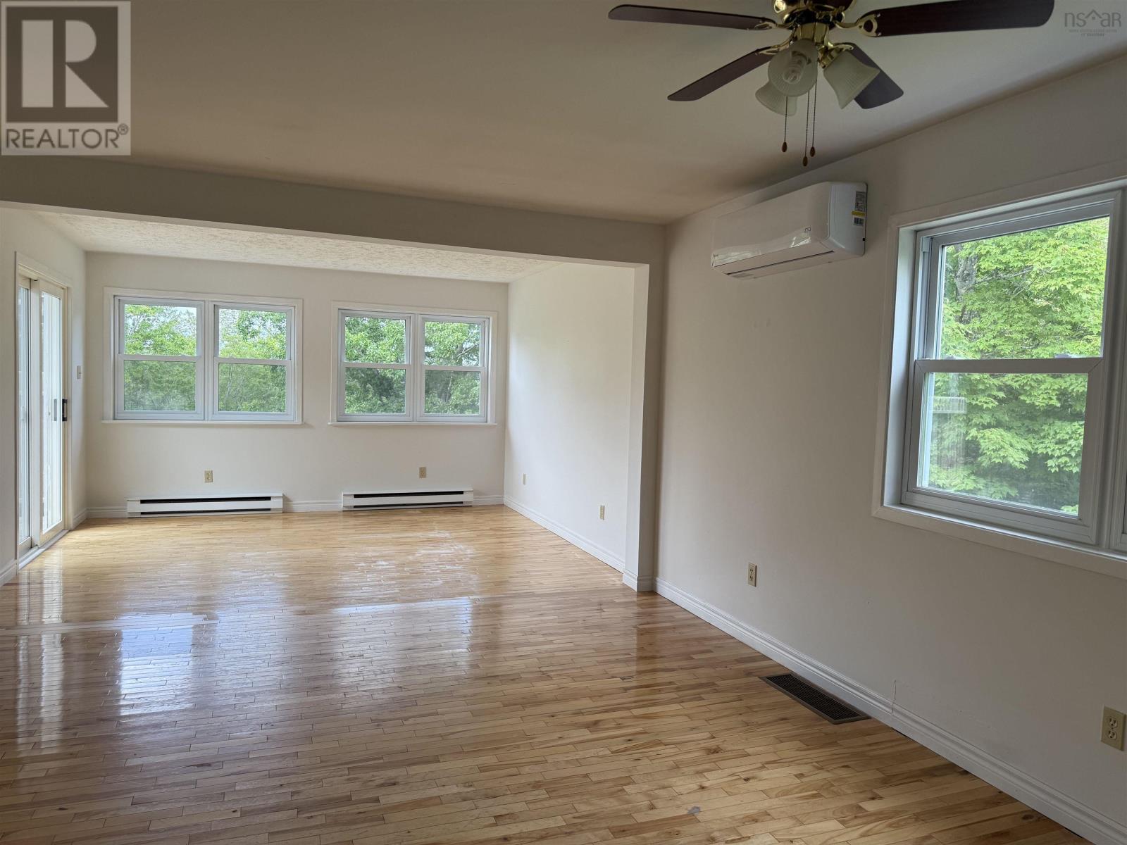 Property at 1068 Waddens Court image 3