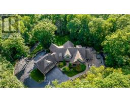 1 PIERCE COURT, Springwater, Ontario