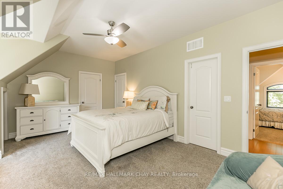 1 Pierce Court, Springwater (Midhurst), Ontario  L0L 1X0 - Photo 25 - S12318463