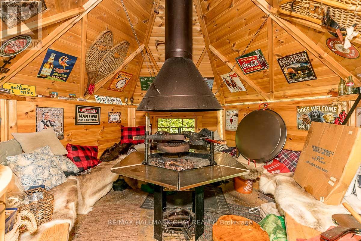 1 Pierce Court, Springwater (Midhurst), Ontario  L0L 1X0 - Photo 40 - S12318463