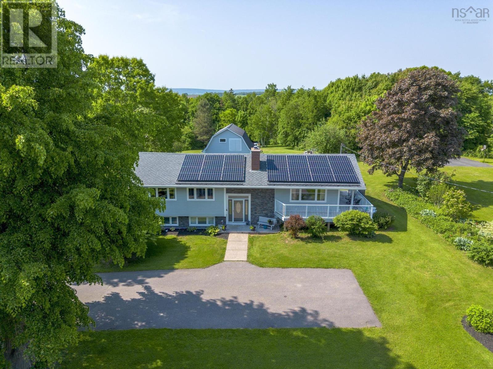 9521 Commercial Street, New Minas, Nova Scotia  B4N 3G3 - Photo 1 - 202514386