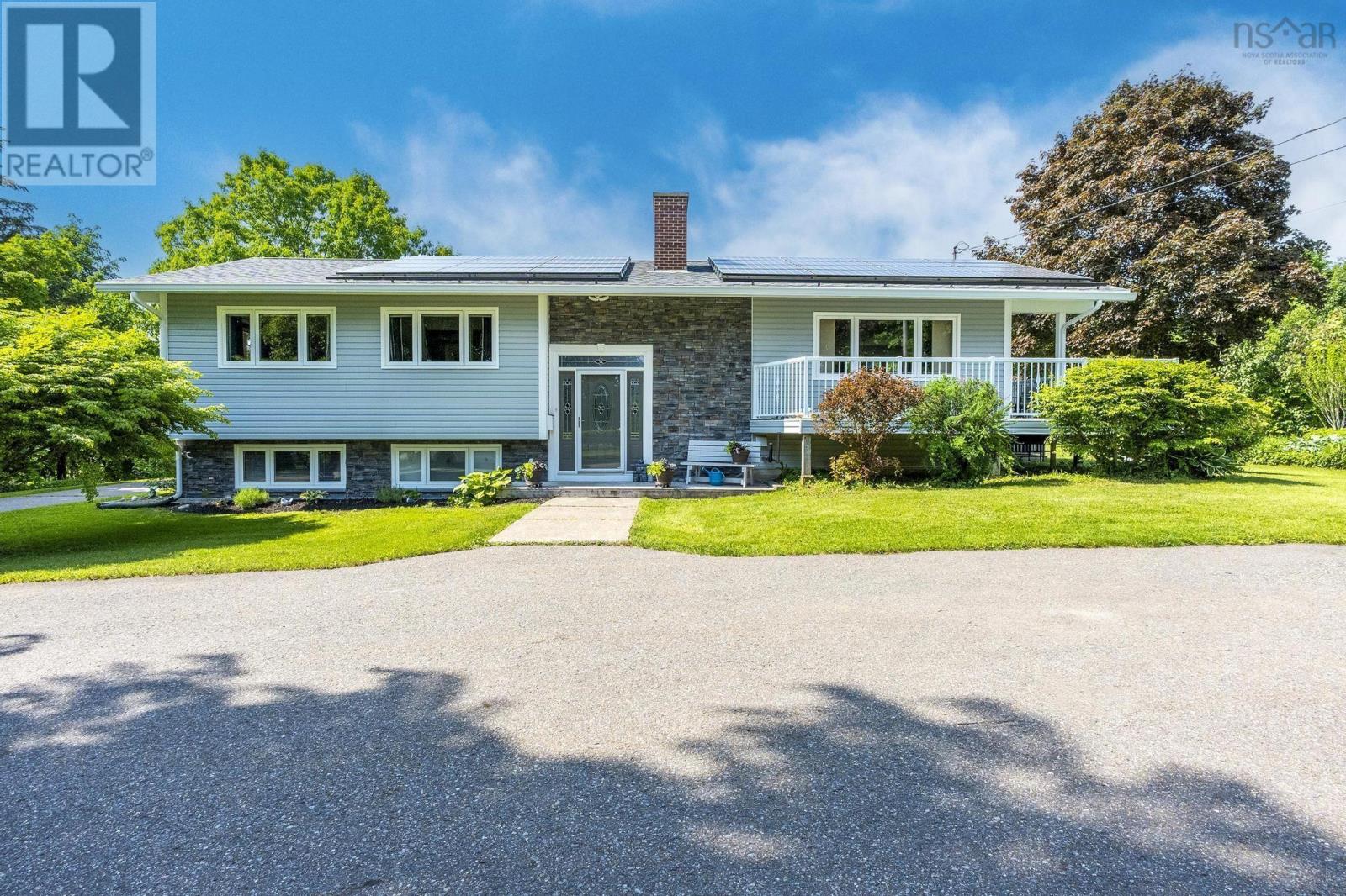 9521 Commercial Street, New Minas, Nova Scotia  B4N 3G3 - Photo 2 - 202514386