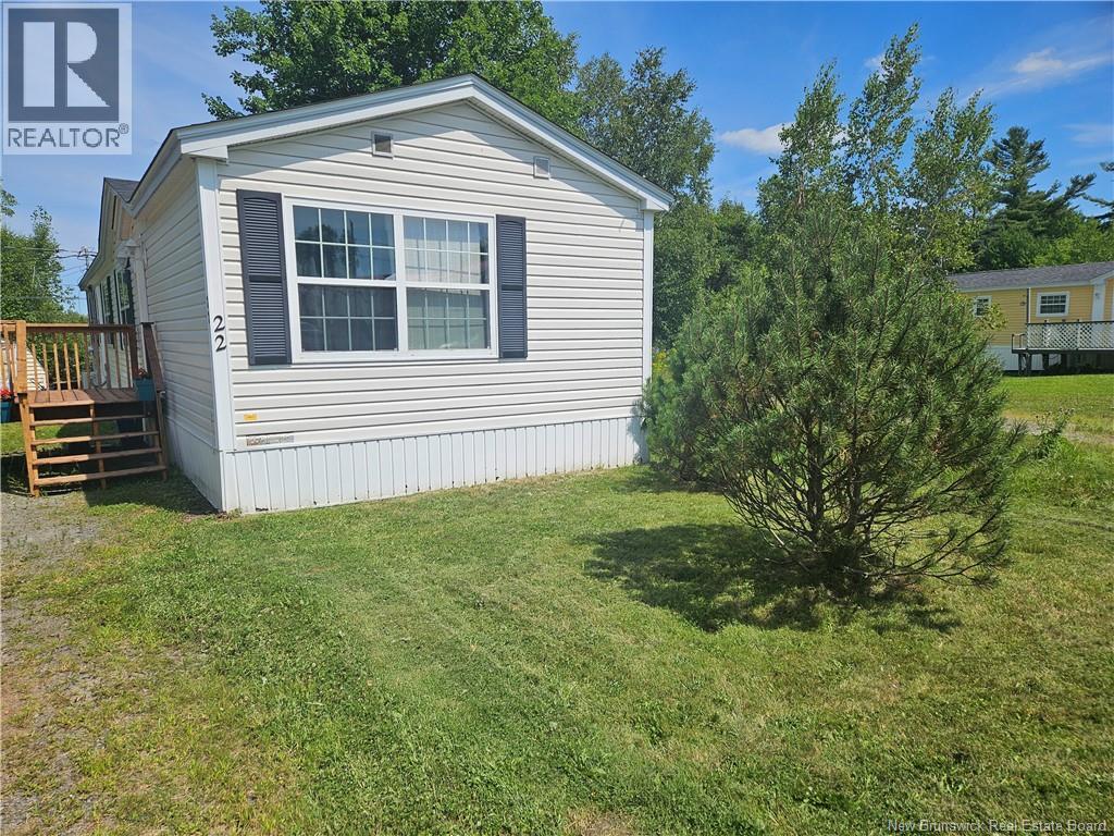 22 Leslee Drive, Lincoln, New Brunswick