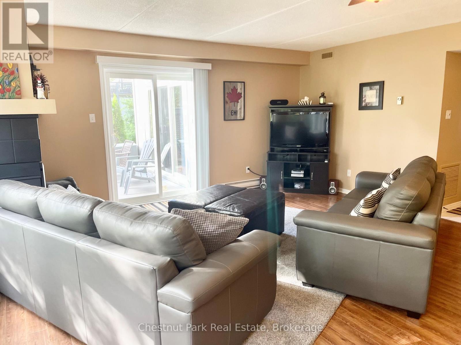 812 Suncrest Circle, Collingwood, Ontario  L9Y 5C7 - Photo 4 - S12326626