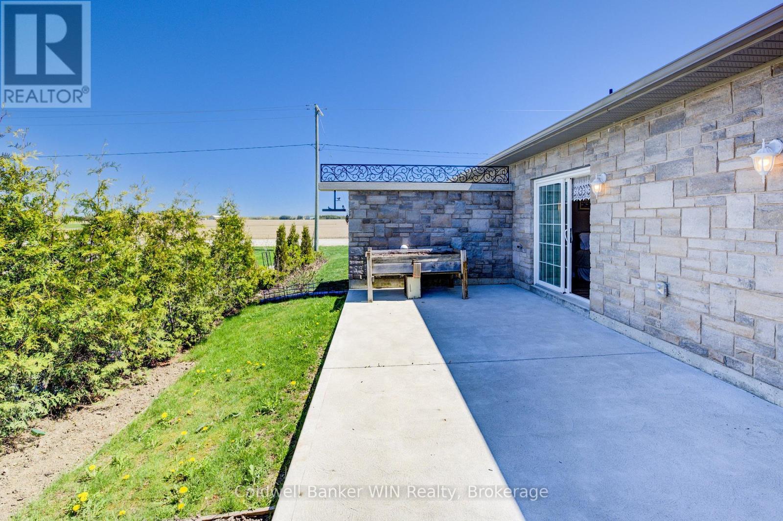 103 Broomers Crescent, Wellington North, Ontario  N0G 2L2 - Photo 32 - X12326604