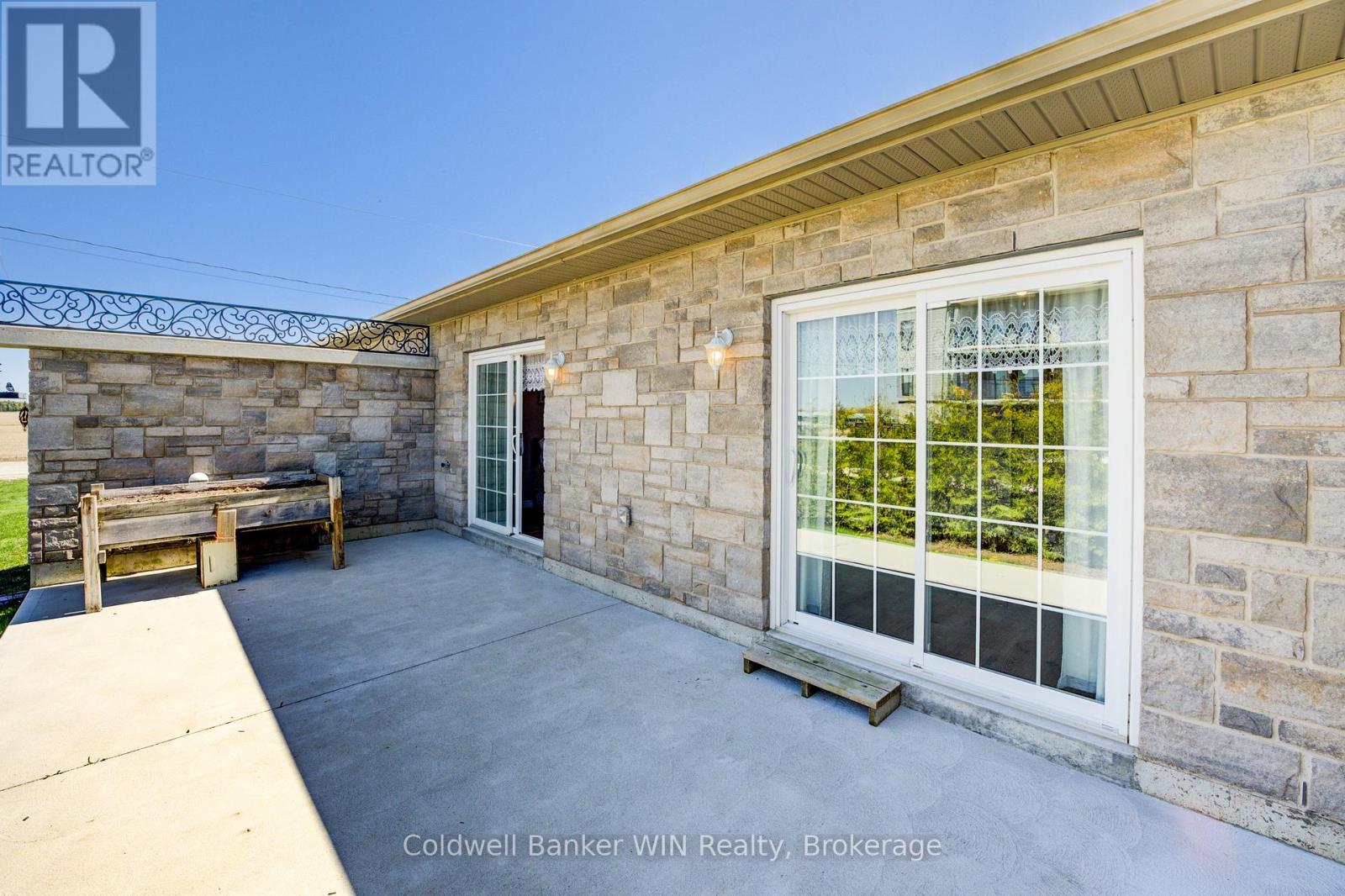 103 Broomers Crescent, Wellington North, Ontario  N0G 2L2 - Photo 33 - X12326604