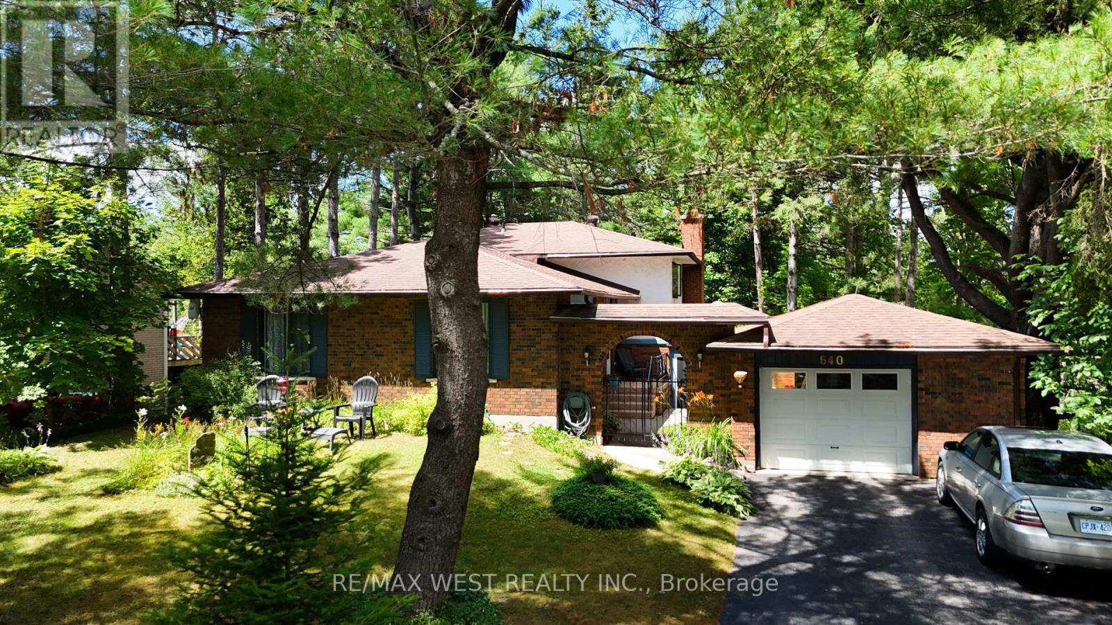 Property at 640 DAVID STREET image 1