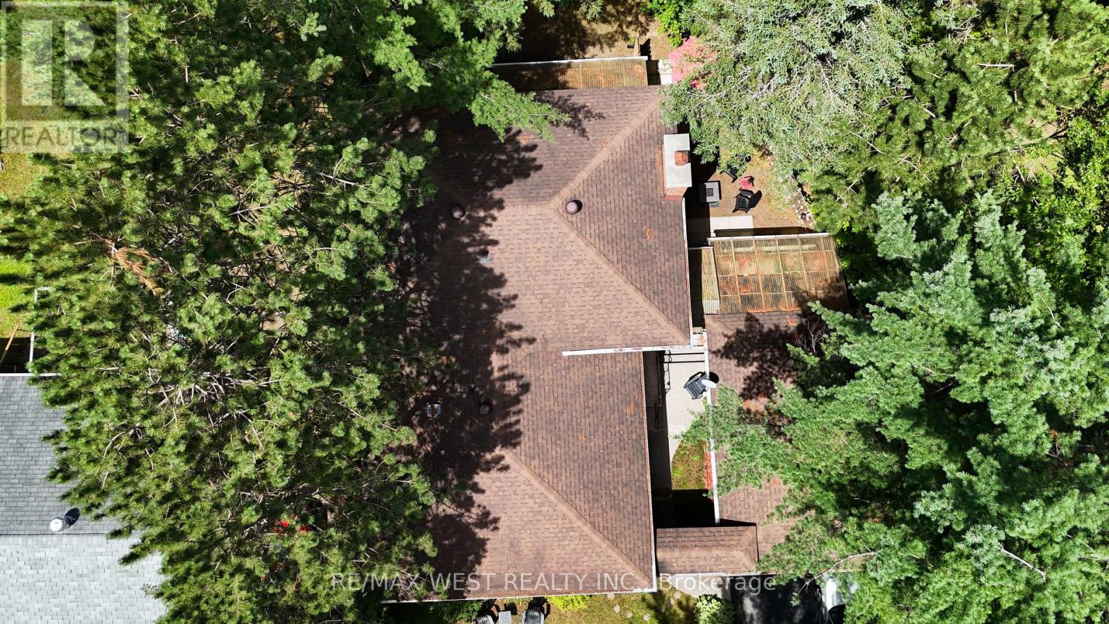 Property at 640 DAVID STREET image 3