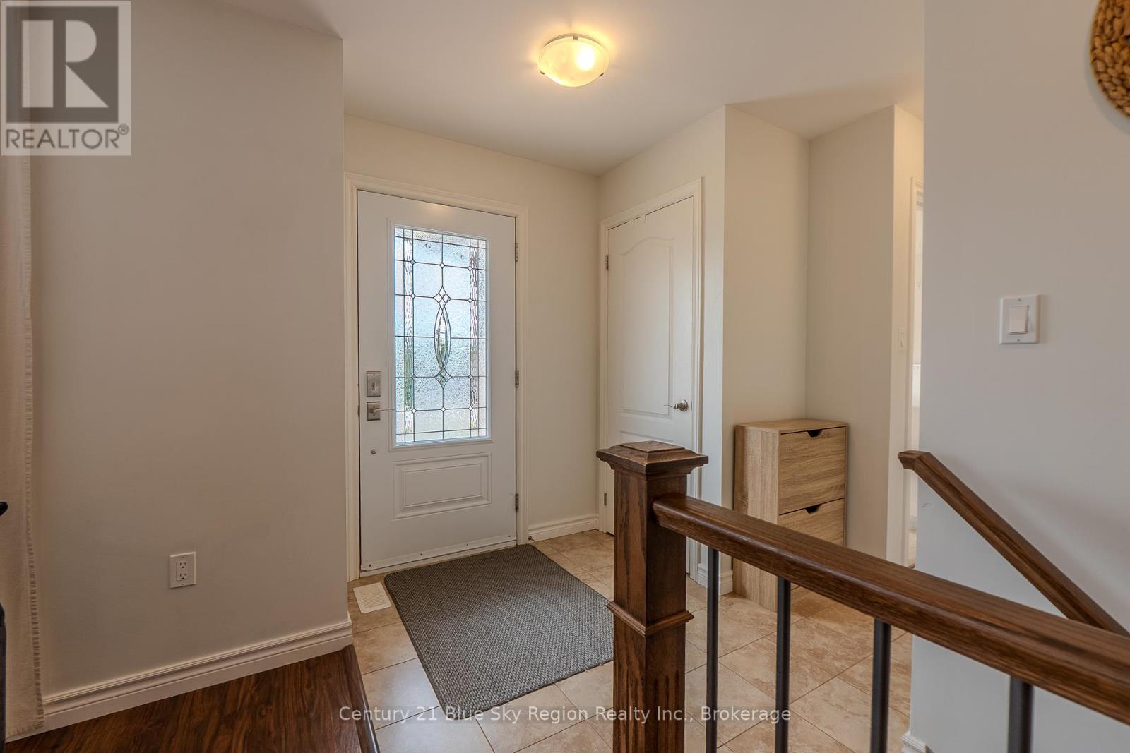 Property at 170 CARMICHAEL DRIVE image 3