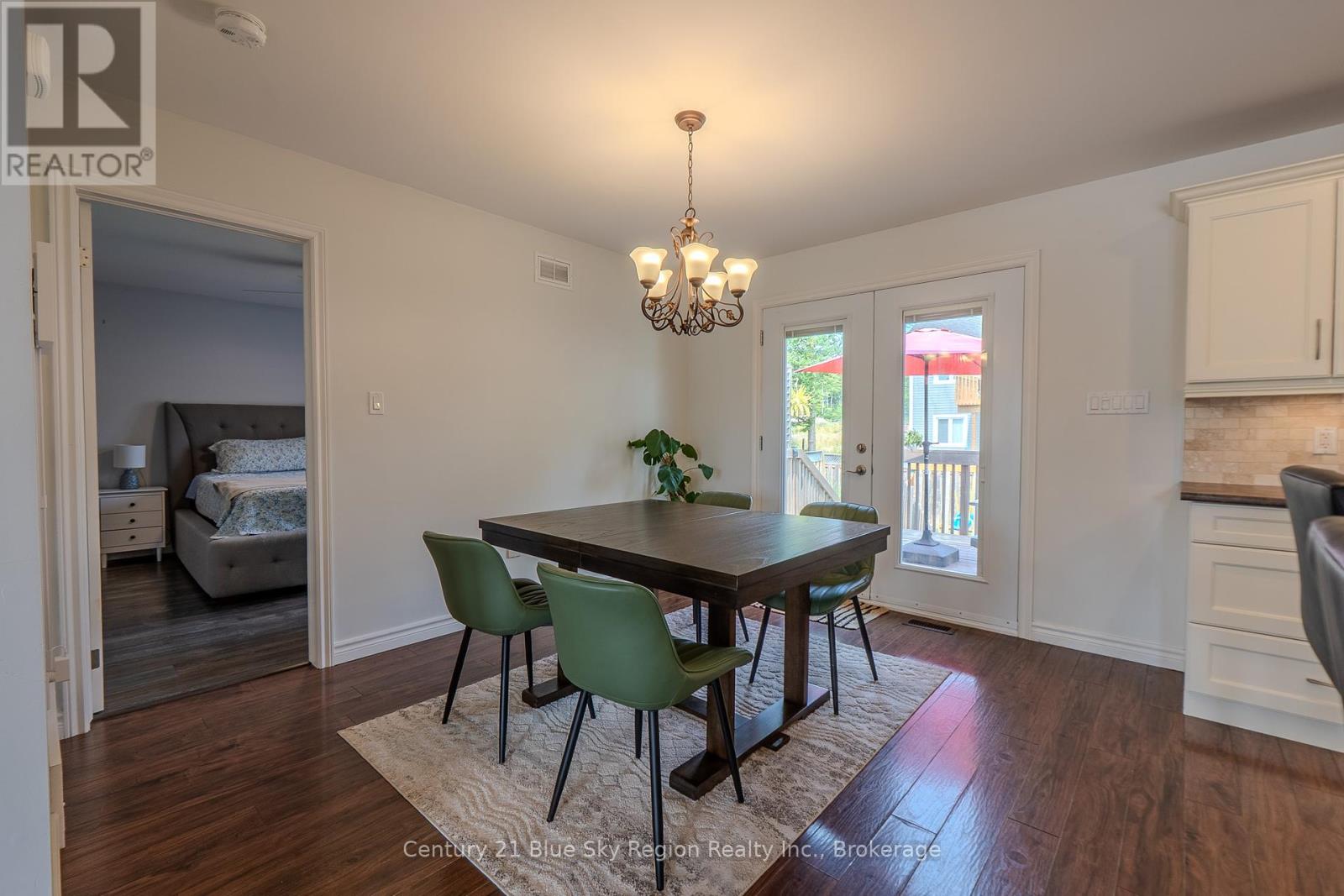 Property at 170 CARMICHAEL DRIVE image 4