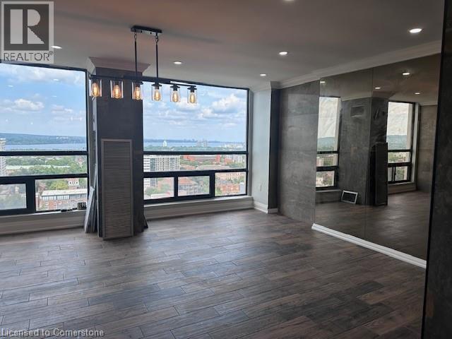 222 Jackson Street W Unit# 3, Hamilton, Ontario  L8P 4S5 - Photo 7 - 40755898