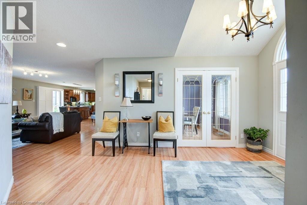 Property at 7 BURNSIDE Drive image 5