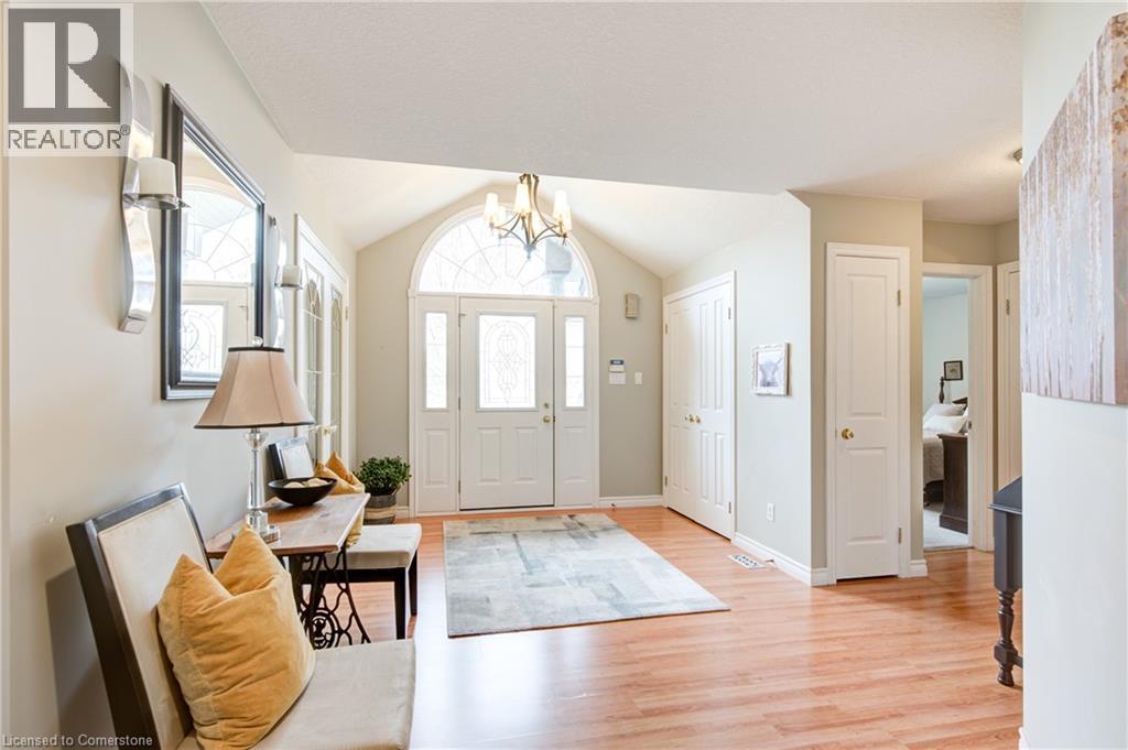 Property at 7 BURNSIDE Drive image 4