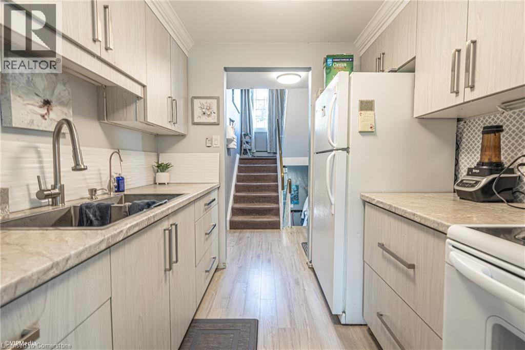Property at 643 ALBERT Street Unit# 2 image 5