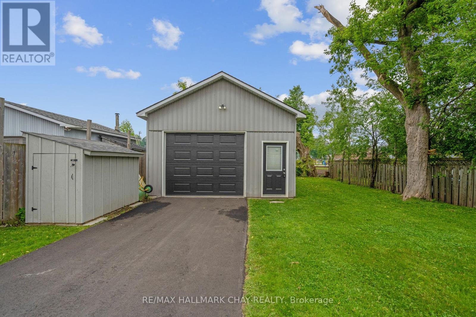 Property at 208 ELMER PARK image 3