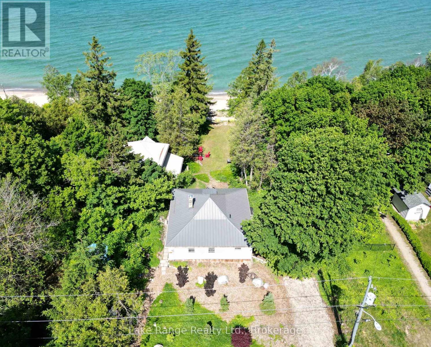 924 Saugeen Street, Kincardine, Ontario  N2Z 1A8 - Photo 7 - X12261744