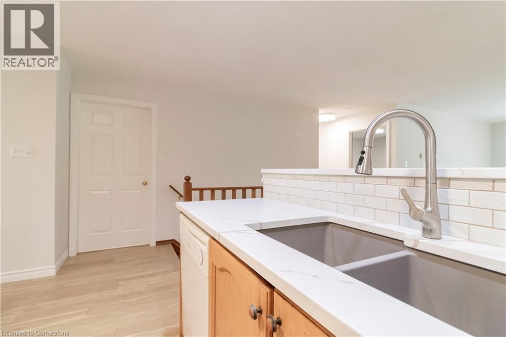 60 Whitlaw Way Unit# 2, Paris, Ontario  N3L 4C3 - Photo 17 - 40754452