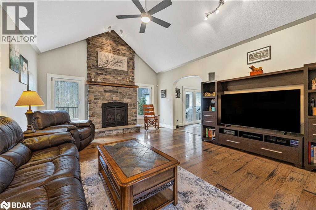 2020 5 Line N, Oro-Medonte, Ontario  L0L 2E0 - Photo 12 - 40757728