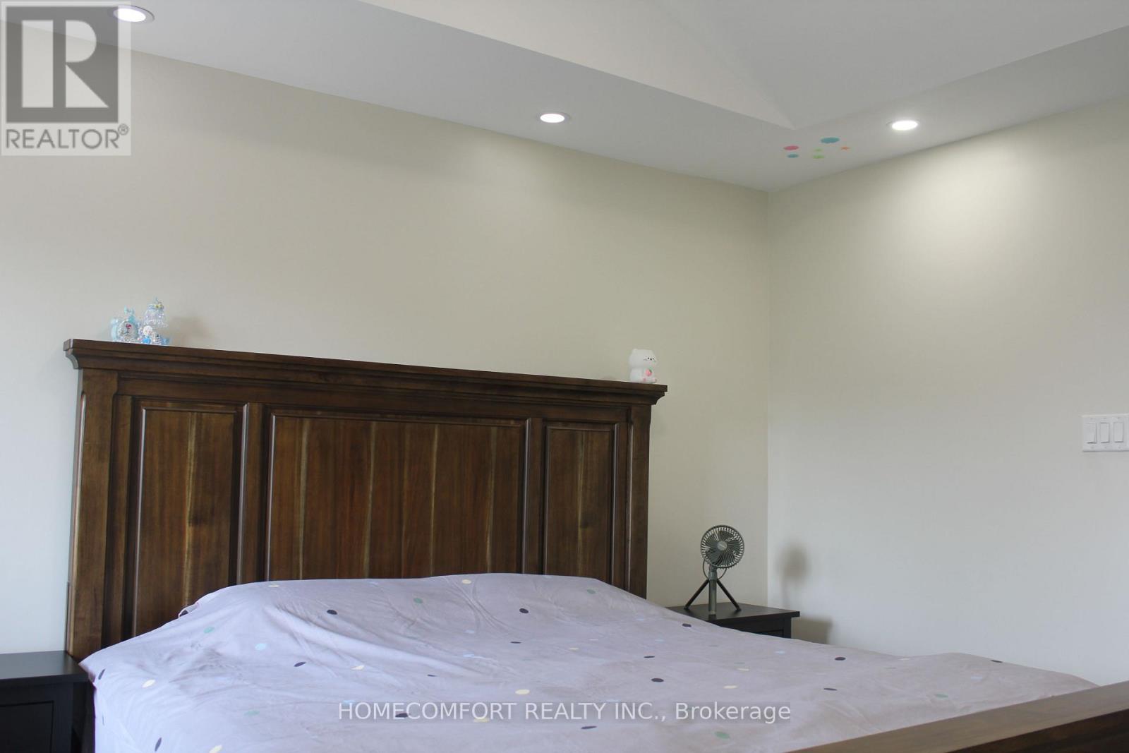 18 Glendennan Avenue, Markham (Cornell), Ontario  L6B 1C7 - Photo 16 - N12326634