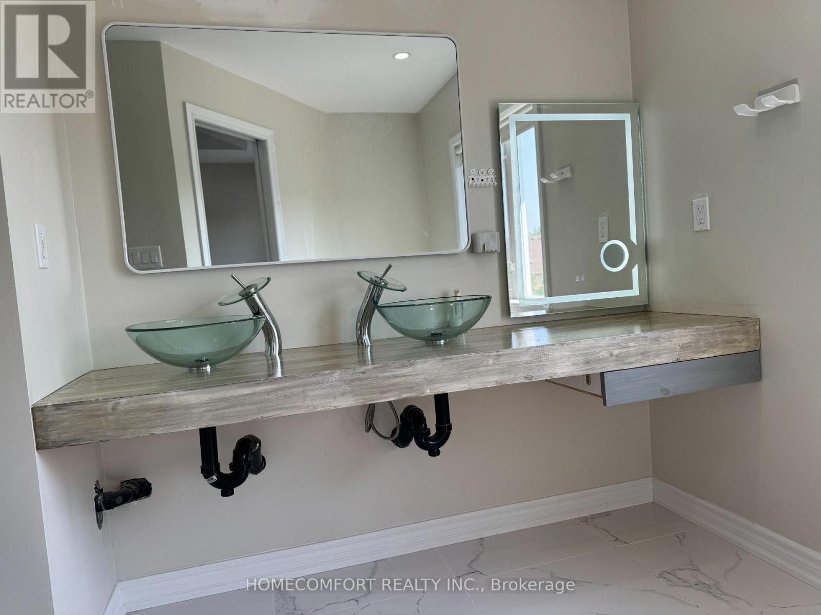 18 Glendennan Avenue, Markham (Cornell), Ontario  L6B 1C7 - Photo 18 - N12326634