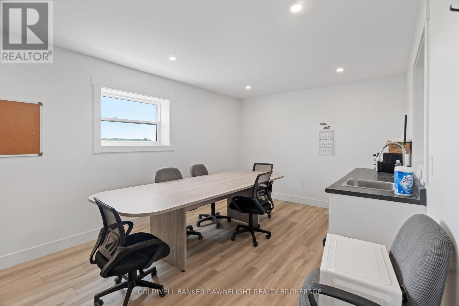 70266b Grand Bend Line, South Huron, Ontario  N0M 1T0 - Photo 26 - X12326785
