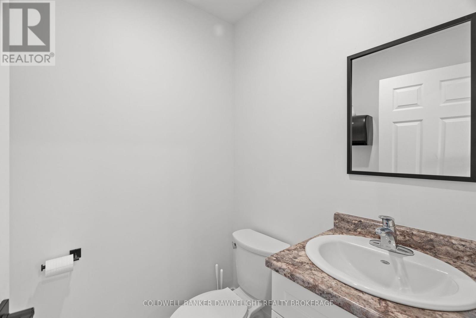 70266b Grand Bend Line, South Huron, Ontario  N0M 1T0 - Photo 28 - X12326785