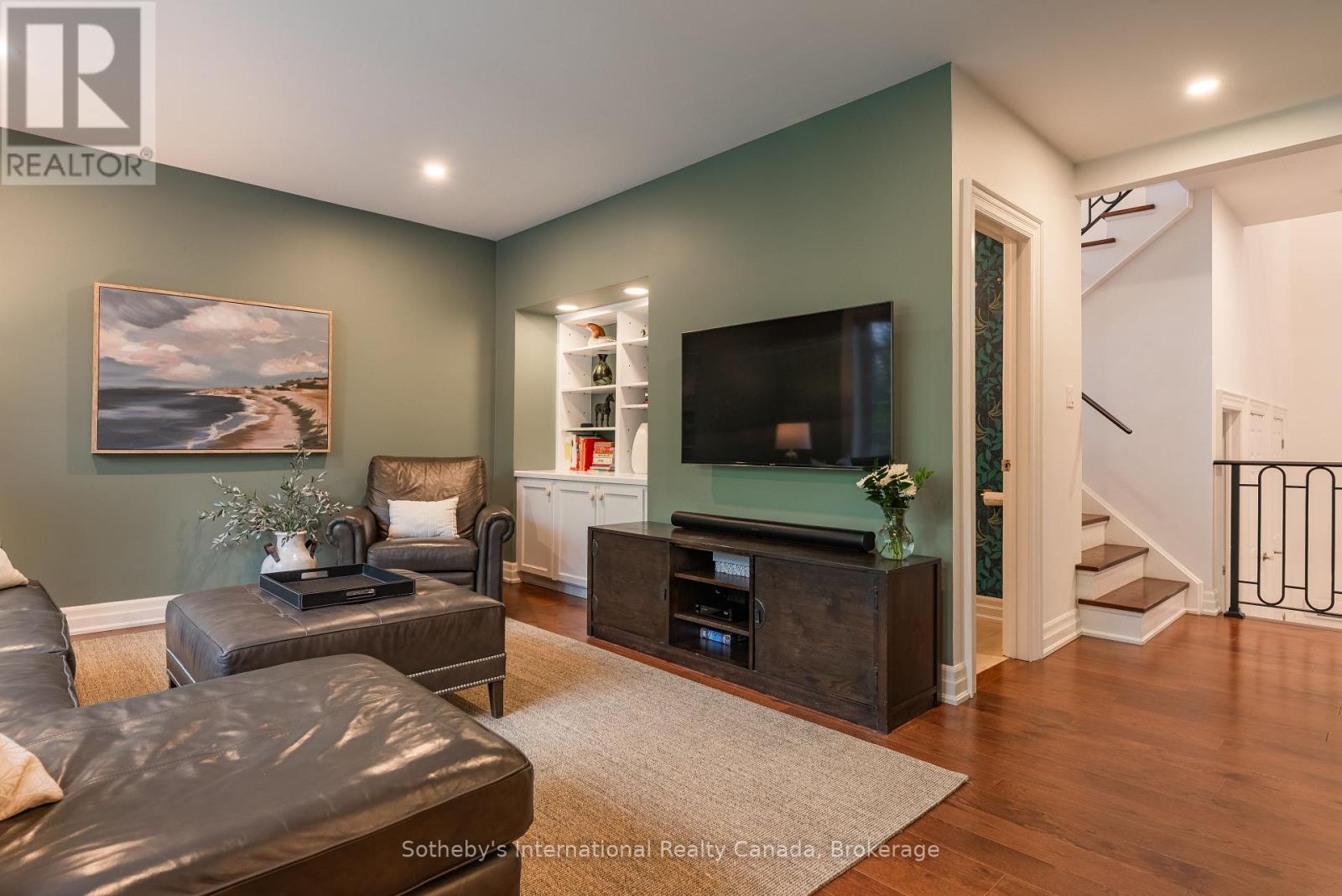 130 Blyth Crescent, Oakville, Ontario  L6J 5H6 - Photo 18 - W12326739