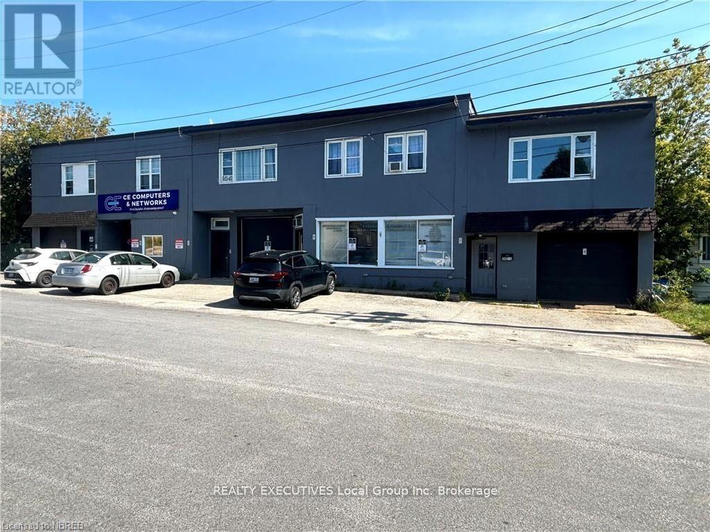 North Bay (West End) Multi-Tenant Industrial for sale:   700 sq.ft. (Listed 2025-08-06)