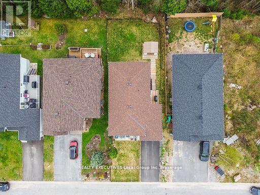 Property at 325 THELMA AVENUE image 3