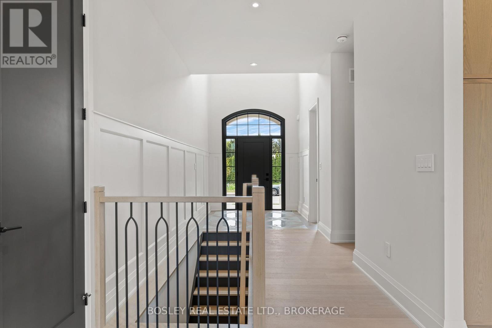 Property at 9 OAKLEY DRIVE image 3