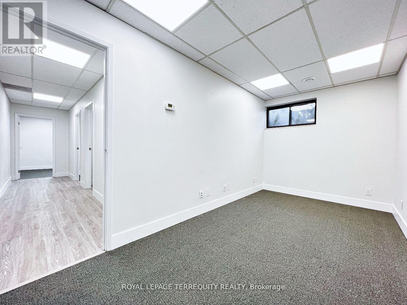 16d - 160 The Westway, Toronto, Ontario  M9P 2C1 - Photo 4 - W12326599
