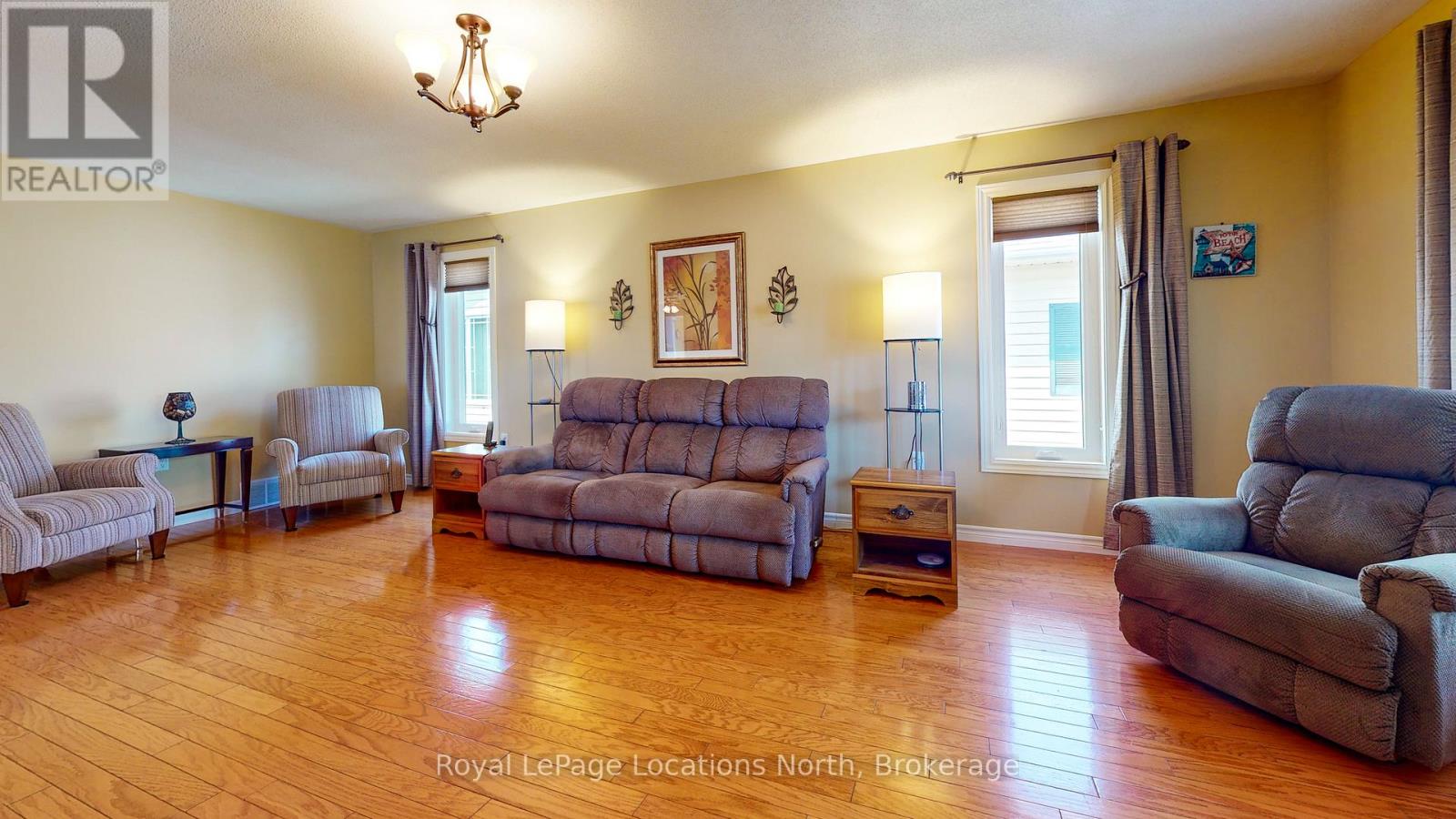 20 Illinois Crescent, Wasaga Beach, Ontario  L9Z 3A8 - Photo 20 - S12326743