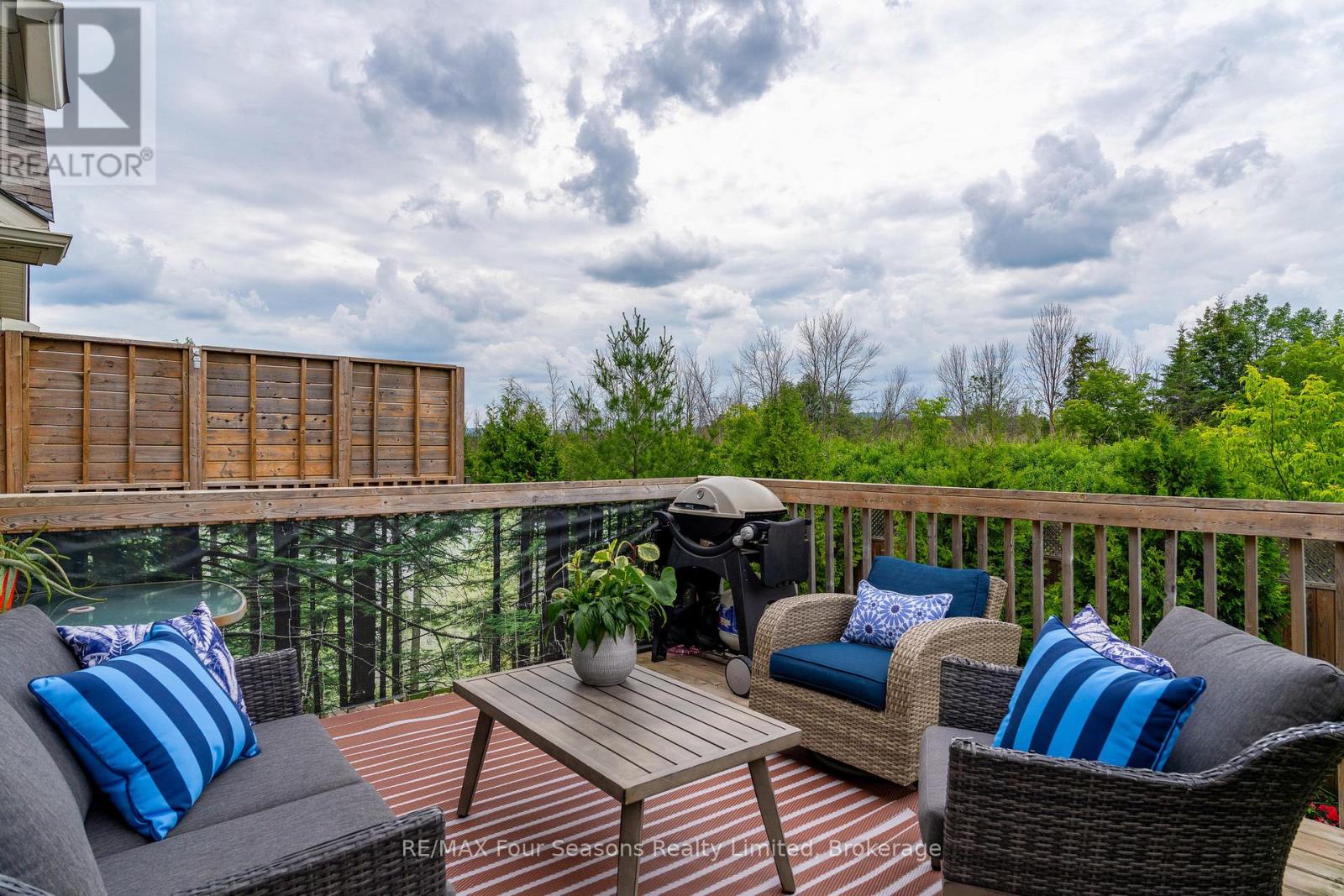 30 Kari Crescent, Collingwood, Ontario  L9Y 0Z6 - Photo 3 - S12326867