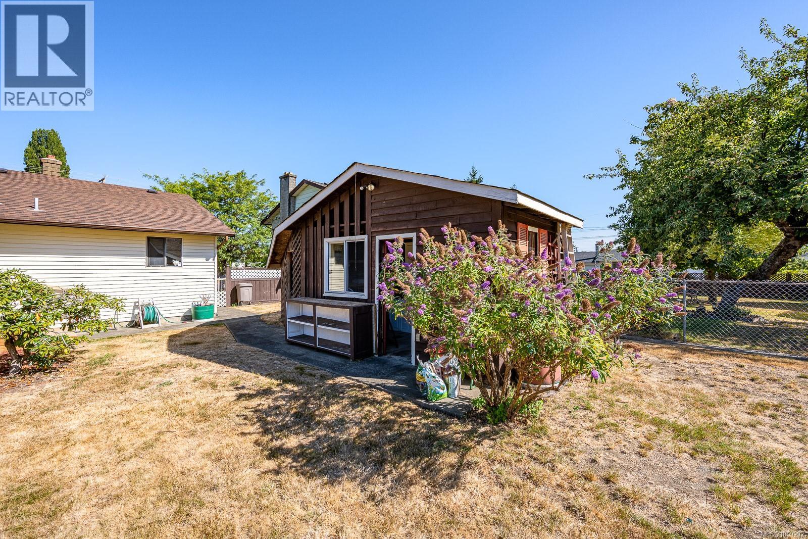 1150 26th St, Courtenay, British Columbia  V9N 7N4 - Photo 12 - 1009292
