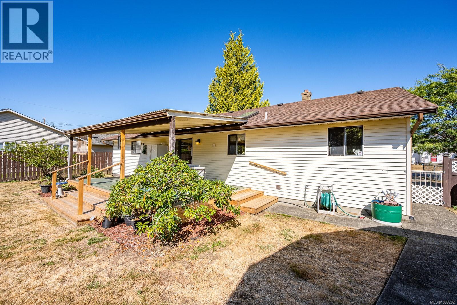 1150 26th St, Courtenay, British Columbia  V9N 7N4 - Photo 13 - 1009292