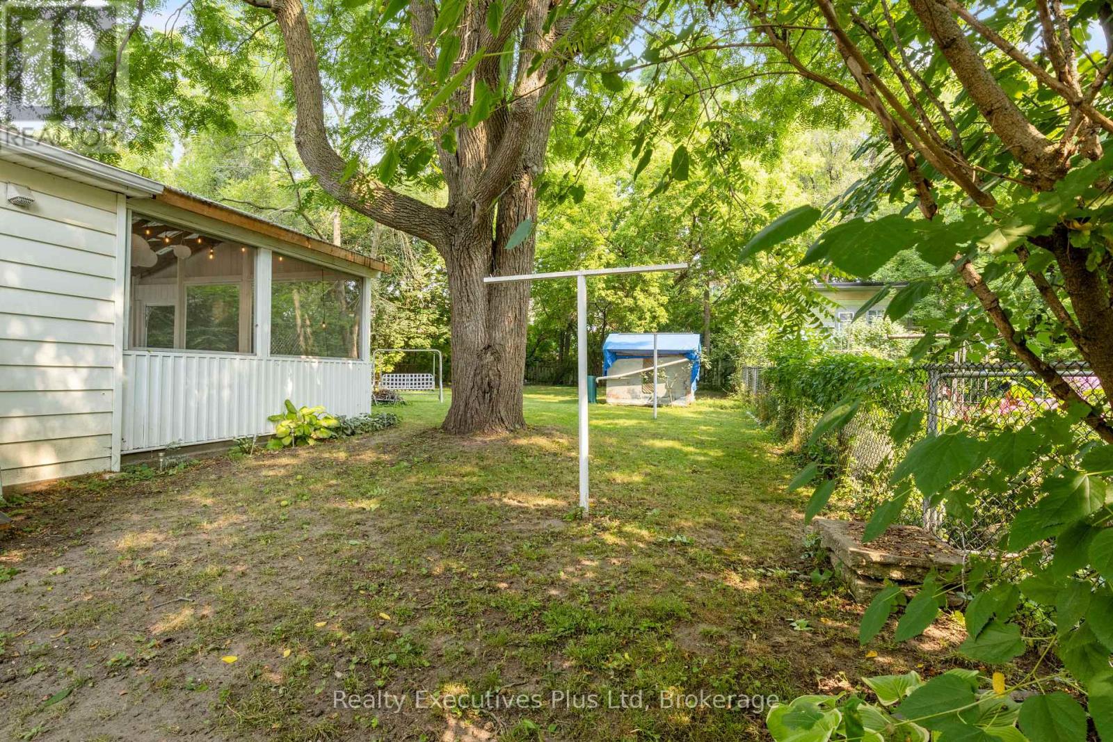 122 Spadina Road E, Kitchener, Ontario  N2M 3X4 - Photo 32 - X12326702