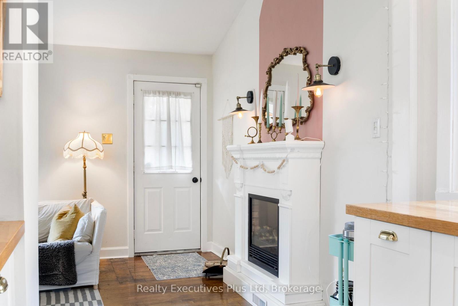 122 Spadina Road E, Kitchener, Ontario  N2M 3X4 - Photo 8 - X12326702