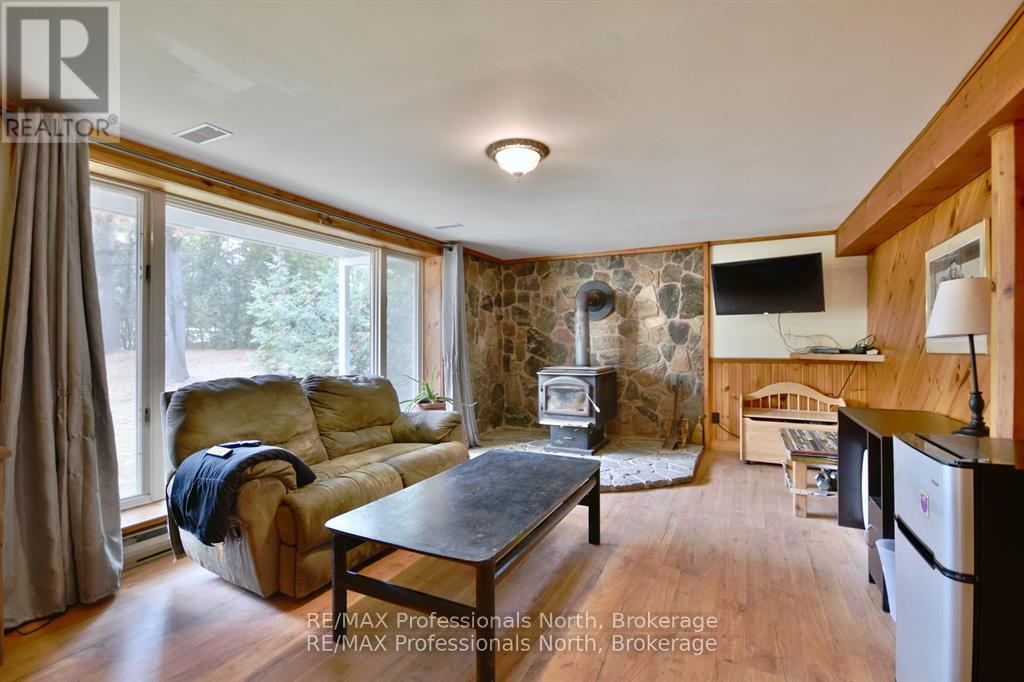 20 Coulter Lane, Bracebridge, Ontario  P1P 1R1 - Photo 17 - X12326716
