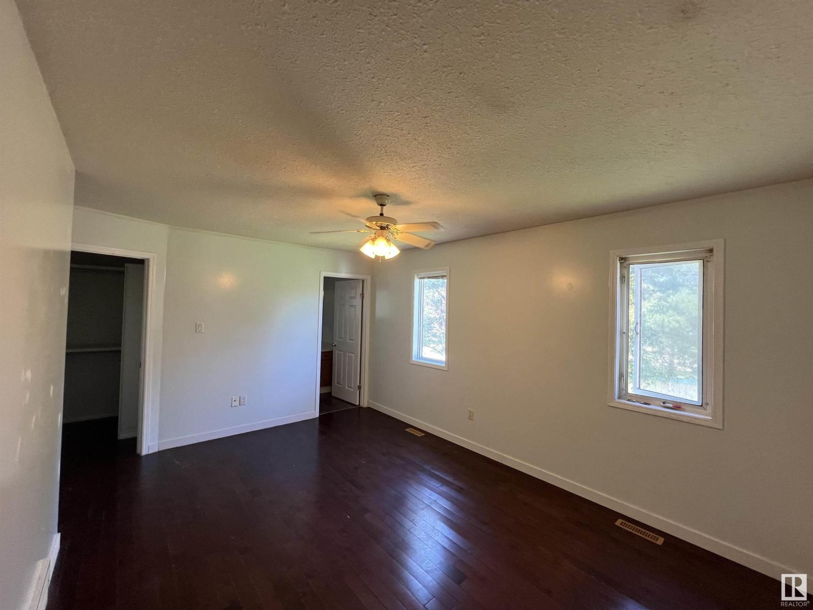 908 Jordan Cr Nw, Edmonton, Alberta  T6L 6X5 - Photo 14 - E4450963