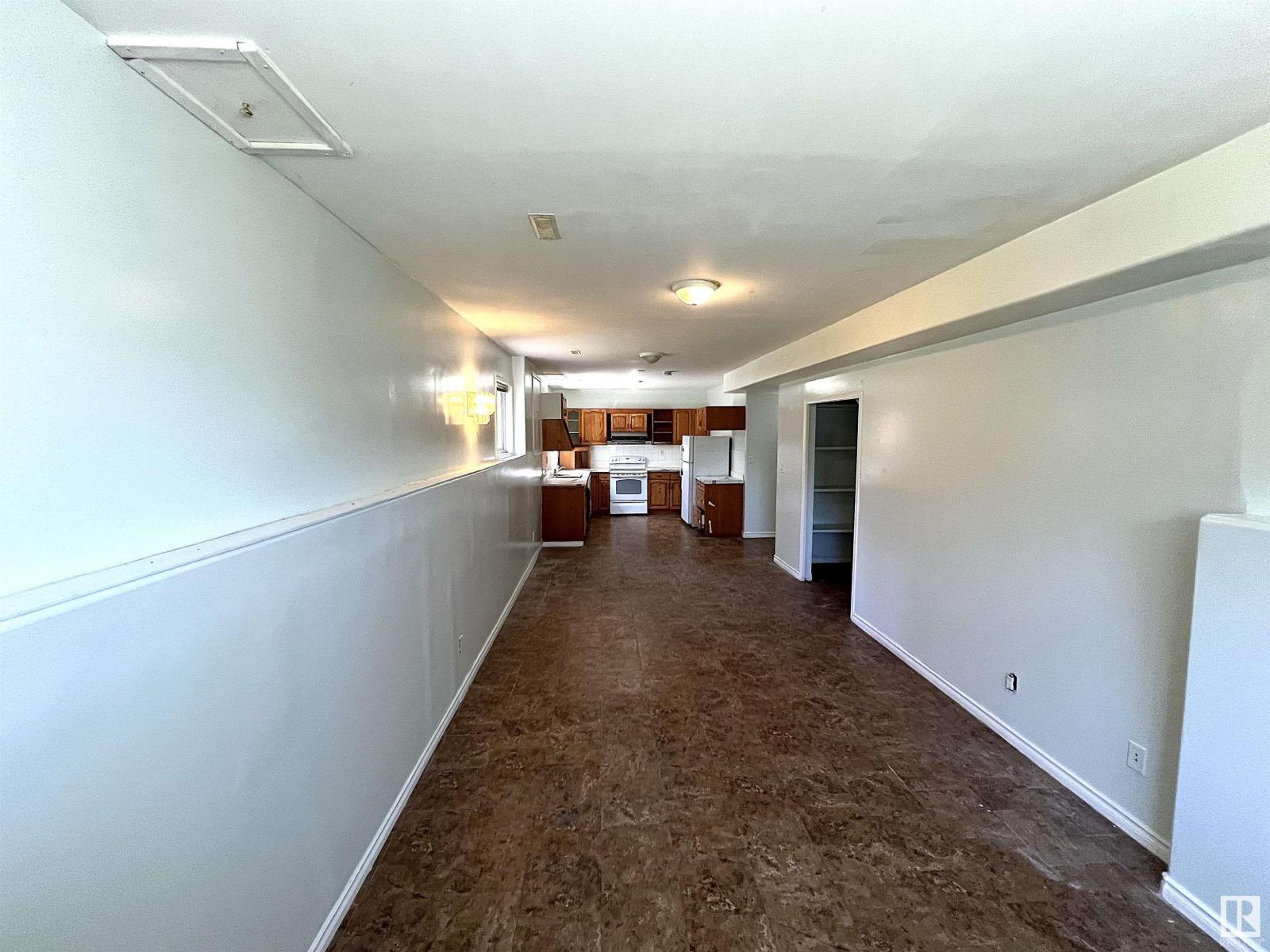908 Jordan Cr Nw, Edmonton, Alberta  T6L 6X5 - Photo 31 - E4450963