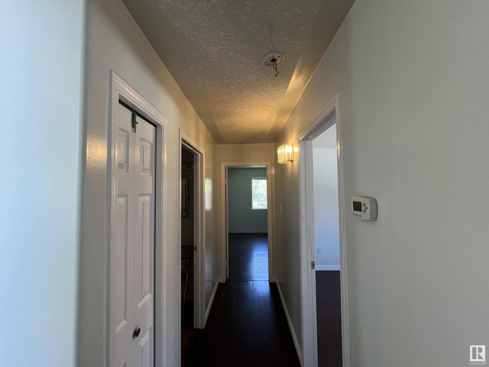 908 Jordan Cr Nw, Edmonton, Alberta  T6L 6X5 - Photo 20 - E4450963