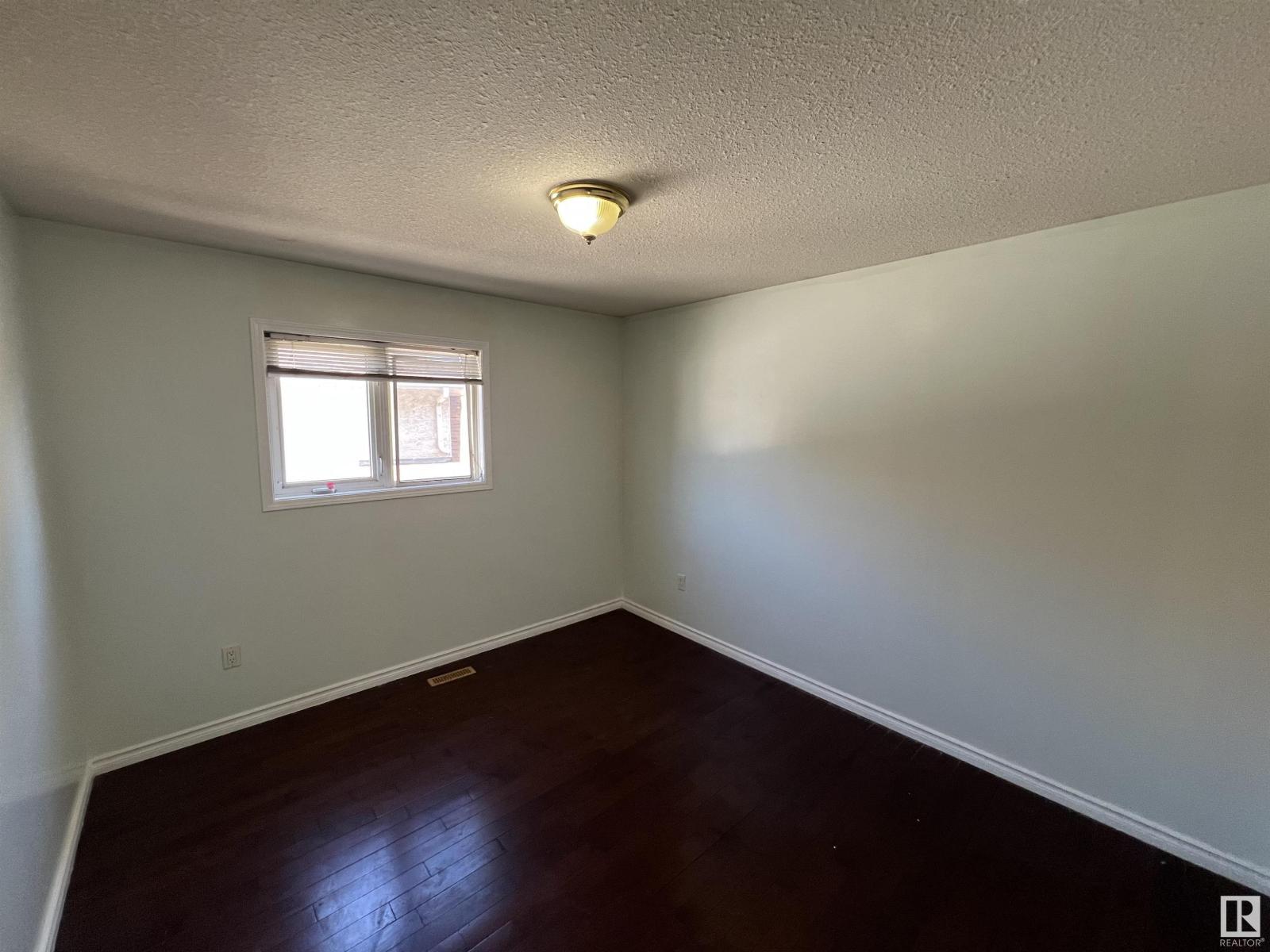 908 Jordan Cr Nw, Edmonton, Alberta  T6L 6X5 - Photo 21 - E4450963
