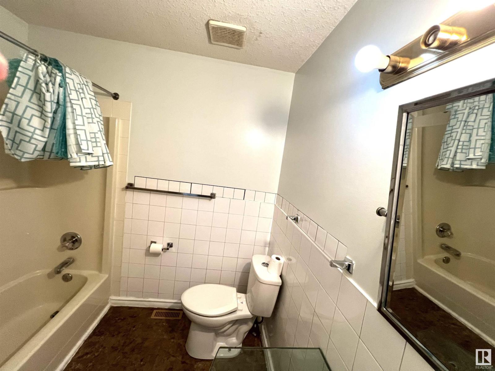 908 Jordan Cr Nw, Edmonton, Alberta  T6L 6X5 - Photo 26 - E4450963