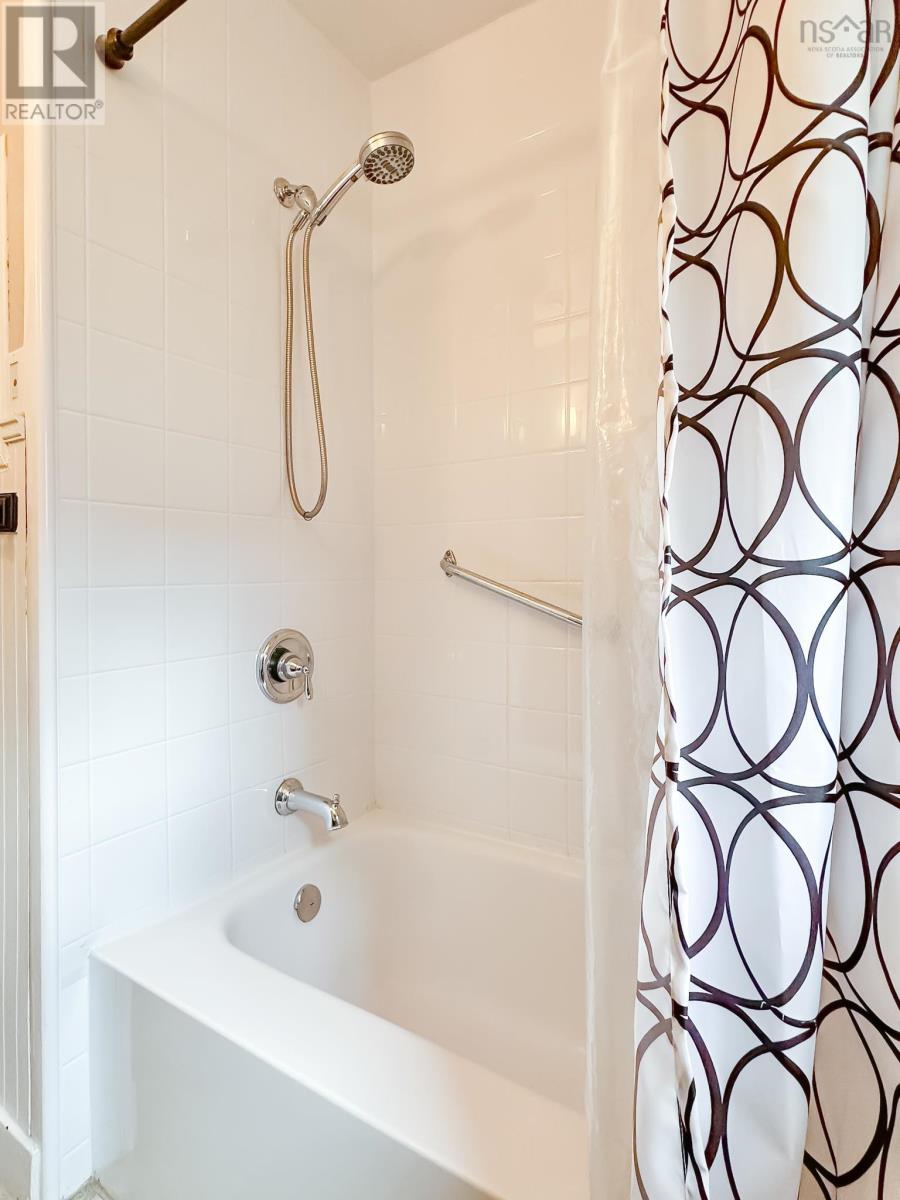 12 Southview Avenue, Kentville, Nova Scotia  B4N 2N1 - Photo 17 - 202519267