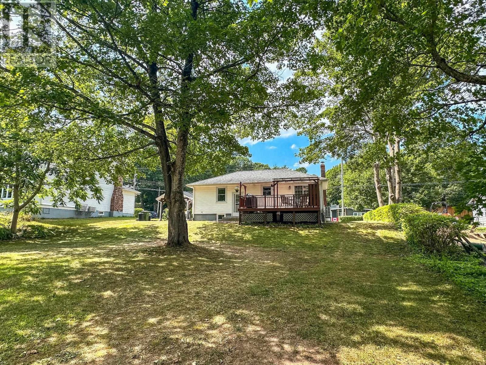 12 Southview Avenue, Kentville, Nova Scotia  B4N 2N1 - Photo 39 - 202519267