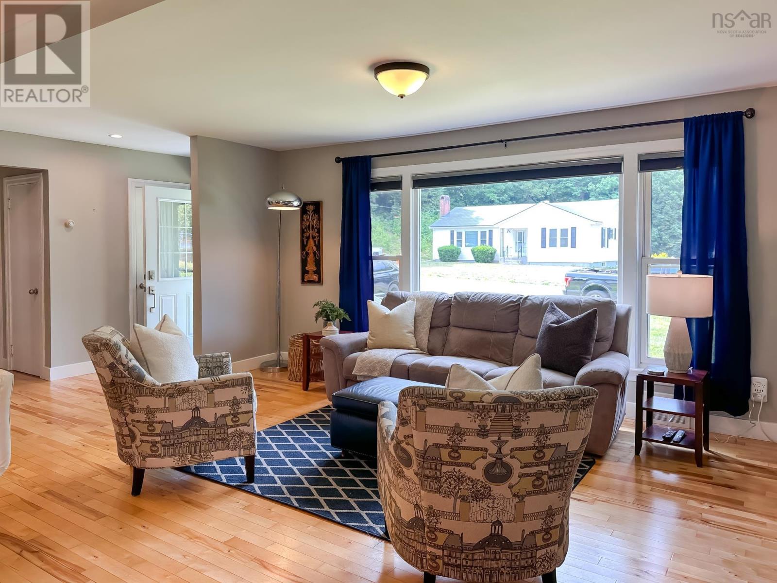 12 Southview Avenue, Kentville, Nova Scotia  B4N 2N1 - Photo 5 - 202519267