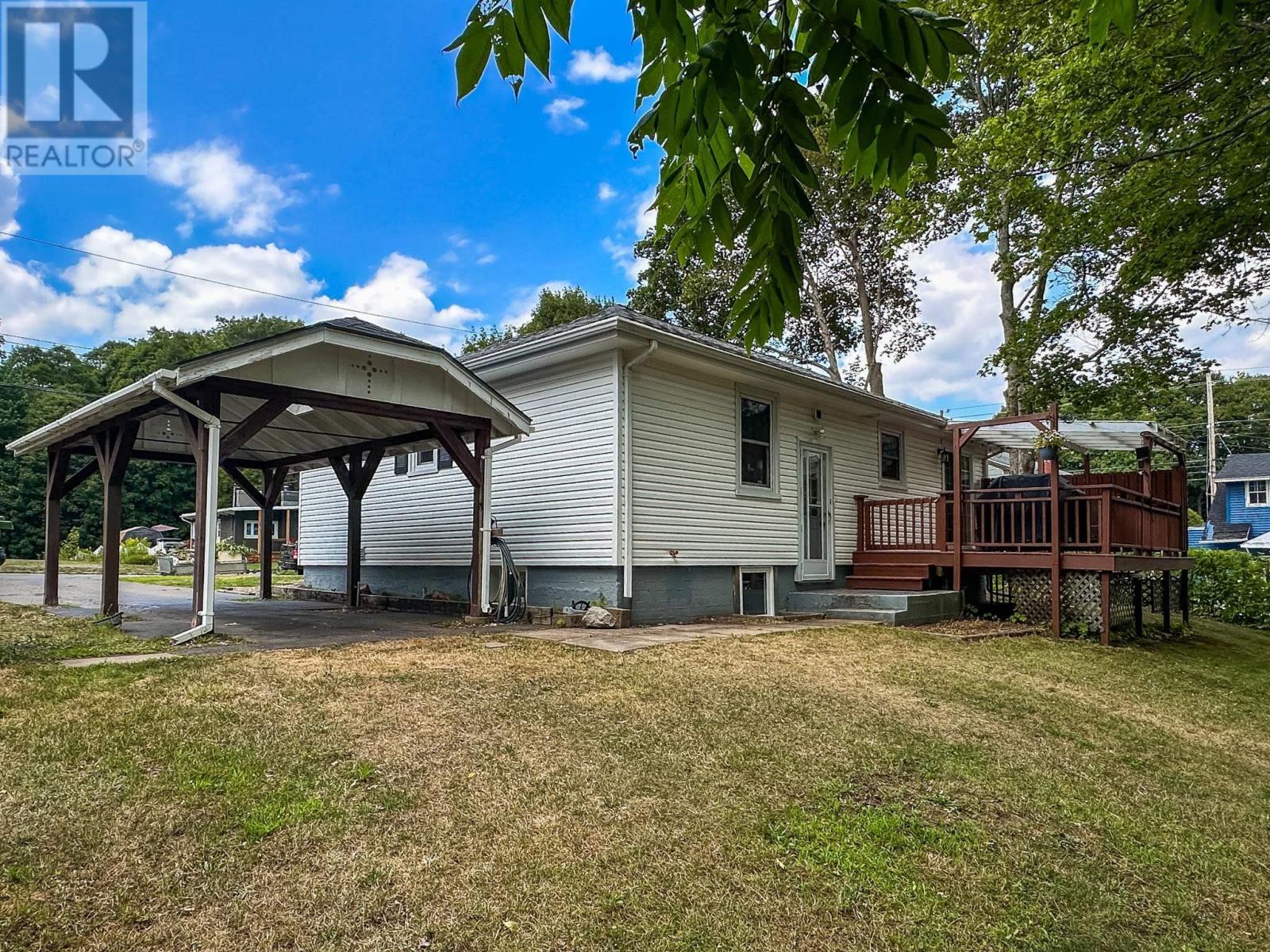 12 Southview Avenue, Kentville, Nova Scotia  B4N 2N1 - Photo 35 - 202519267