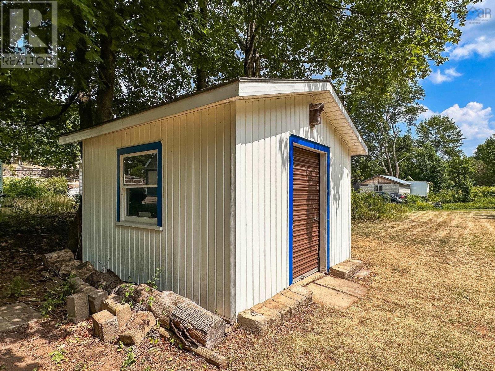 12 Southview Avenue, Kentville, Nova Scotia  B4N 2N1 - Photo 38 - 202519267