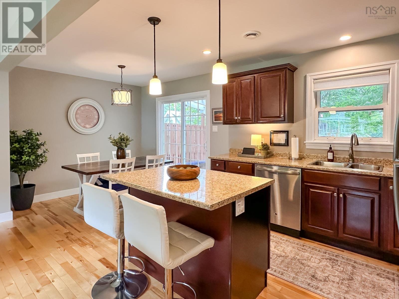 12 Southview Avenue, Kentville, Nova Scotia  B4N 2N1 - Photo 7 - 202519267