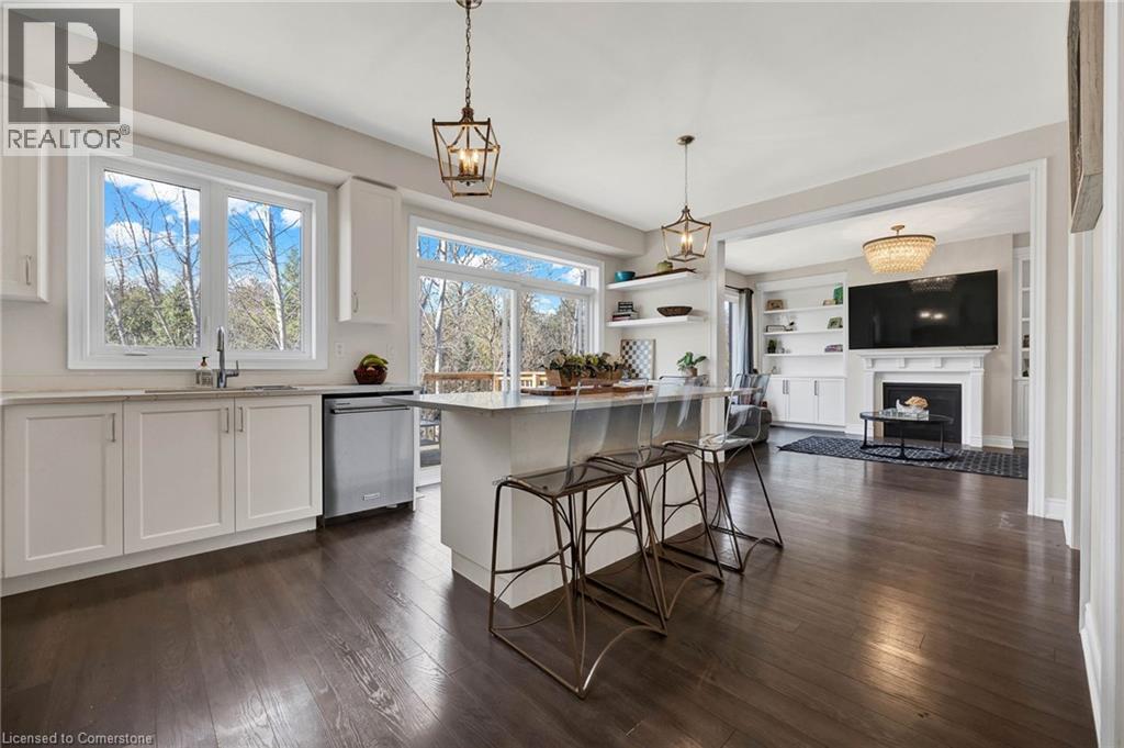 Property at 210 DOLMAN Street image 4